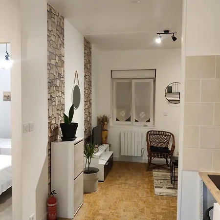 Gite L'Olivier 2 Romilly-sur-Seine Exterior photo